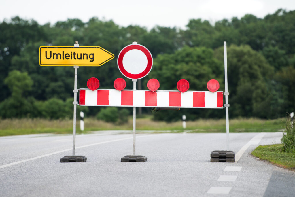 Straßensperren und Parkverbote